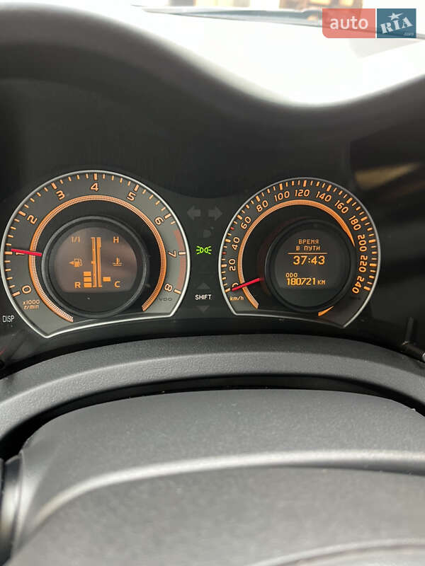 Хэтчбек Toyota Auris 2007 в Сваляве