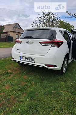 Хэтчбек Toyota Auris 2018 в Березовке