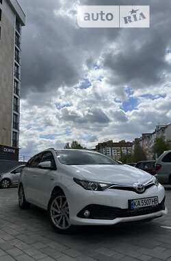 Універсал Toyota Auris 2017 в Києві