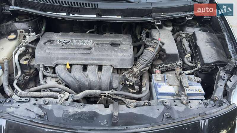 Хетчбек Toyota Auris 2009 в Умані