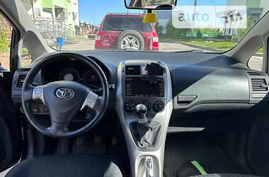 Хэтчбек Toyota Auris 2007 в Харькове