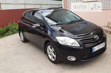 Хэтчбек Toyota Auris 2012 в Броварах