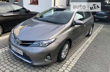 Хетчбек Toyota Auris 2013 в Львові