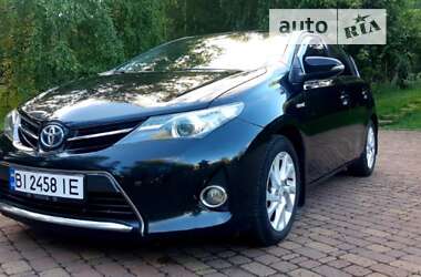 Хетчбек Toyota Auris 2014 в Харкові