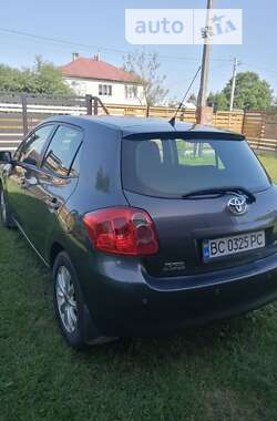 Хетчбек Toyota Auris 2007 в Кам'янці-Бузькій