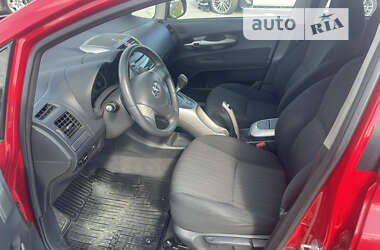 Хэтчбек Toyota Auris 2008 в Львове