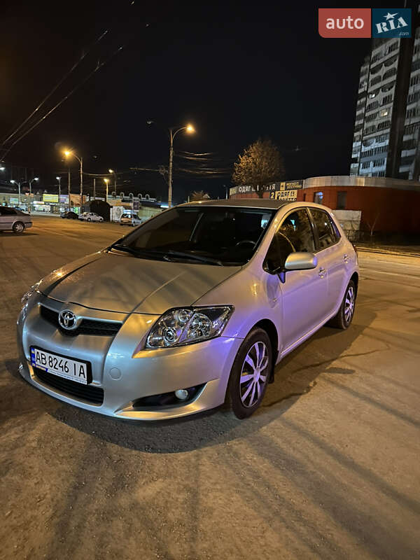 Хэтчбек Toyota Auris 2007 в Виннице