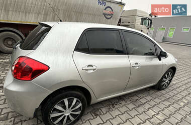 Хэтчбек Toyota Auris 2007 в Виннице