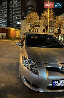 Хэтчбек Toyota Auris 2007 в Виннице