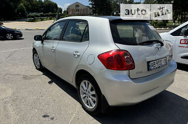 Хэтчбек Toyota Auris 2007 в Тростянце