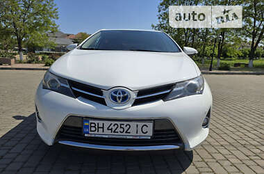 Хэтчбек Toyota Auris 2014 в Одессе