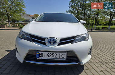 Хетчбек Toyota Auris 2014 в Одесі