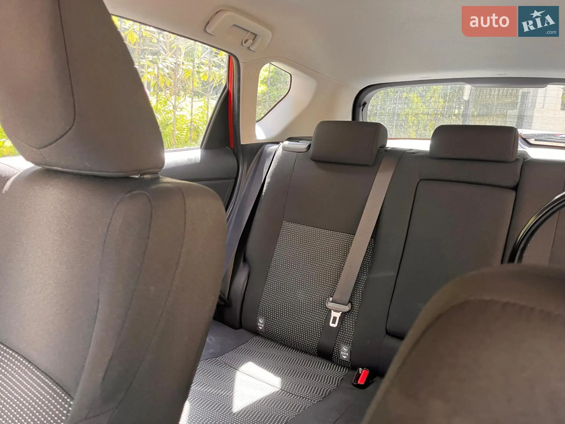 2013 Toyota Auris - мініатюра 16