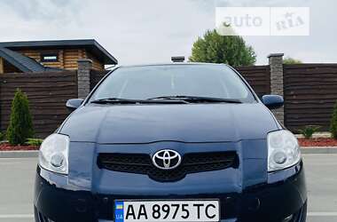 Хэтчбек Toyota Auris 2007 в Киеве