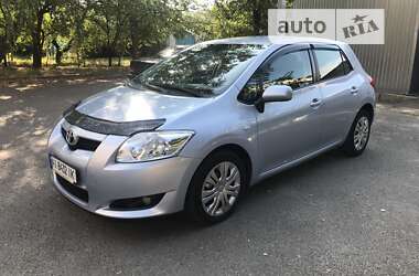 Хетчбек Toyota Auris 2007 в Корсунь-Шевченківському