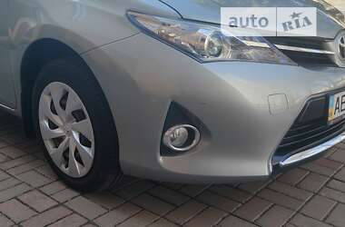 Хэтчбек Toyota Auris 2013 в Киеве