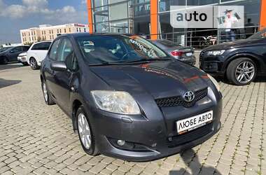 Хэтчбек Toyota Auris 2008 в Львове