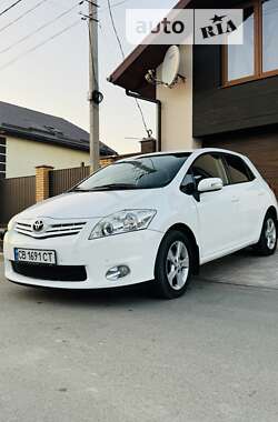 Хетчбек Toyota Auris 2012 в Києві