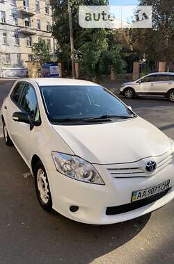 Хетчбек Toyota Auris 2012 в Києві