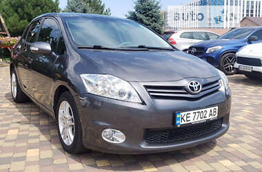 Хетчбек Toyota Auris 2011 в Дніпрі