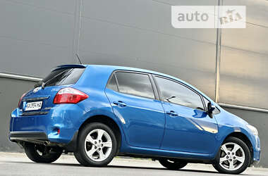 Хетчбек Toyota Auris 2011 в Києві