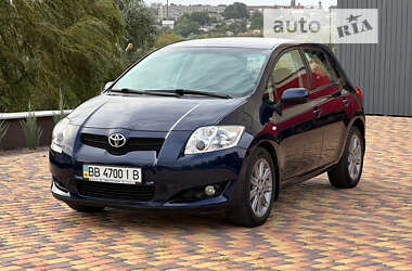 Хетчбек Toyota Auris 2008 в Умані