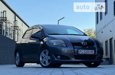 Хетчбек Toyota Auris 2007 в Луцьку