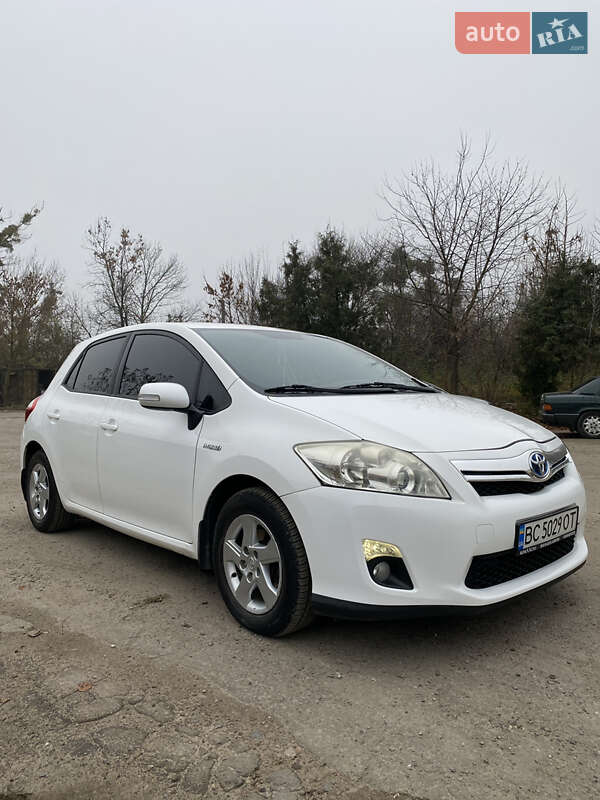 Хетчбек Toyota Auris 2012 в Львові