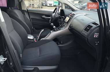 Хэтчбек Toyota Auris 2008 в Калуше