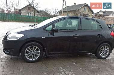 Хетчбек Toyota Auris 2009 в Івано-Франківську