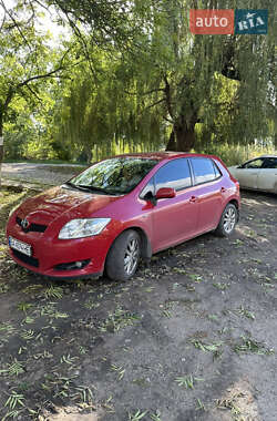 Хэтчбек Toyota Auris 2009 в Кропивницком