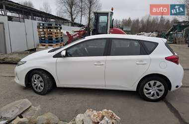 Хетчбек Toyota Auris 2013 в Харкові