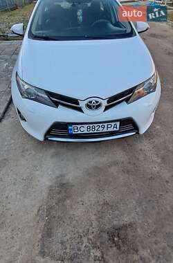 Универсал Toyota Auris 2014 в Николаеве