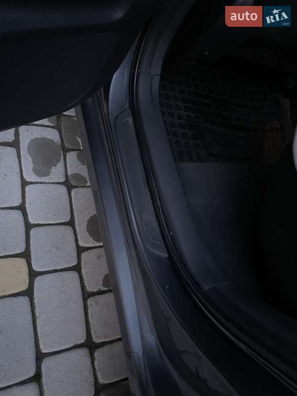 Хэтчбек Toyota Auris 2008 в Владимире