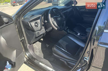 Универсал Toyota Auris 2015 в 