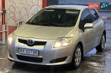 Хэтчбек Toyota Auris 2009 в Виннице