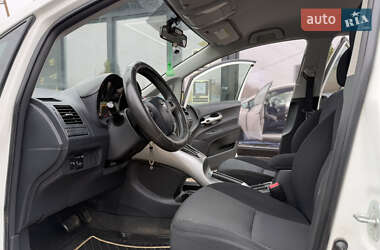 Хэтчбек Toyota Auris 2011 в Харькове