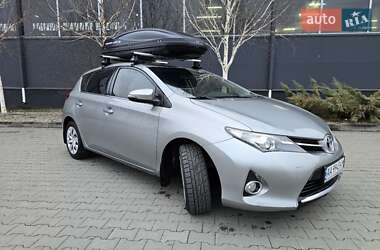 Хетчбек Toyota Auris 2014 в Білій Церкві