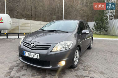 Хетчбек Toyota Auris 2010 в Києві