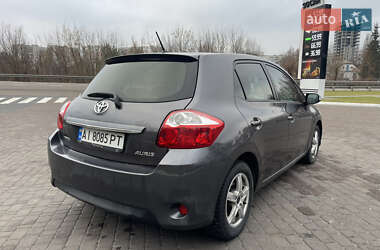 Хетчбек Toyota Auris 2010 в Києві