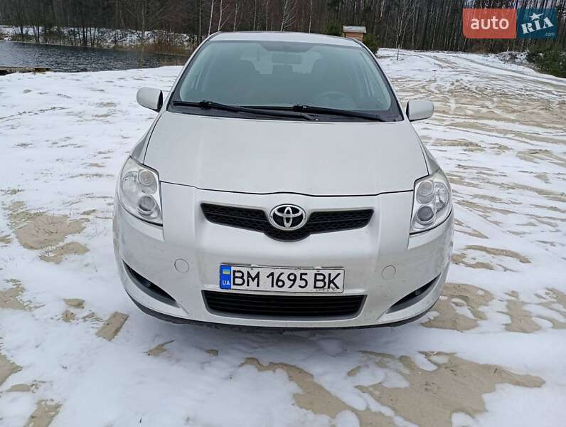 Хетчбек Toyota Auris 2007 в Кролевці