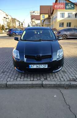 Хэтчбек Toyota Auris 2008 в Коломые