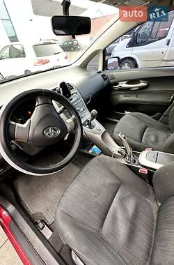 Хэтчбек Toyota Auris 2008 в Львове