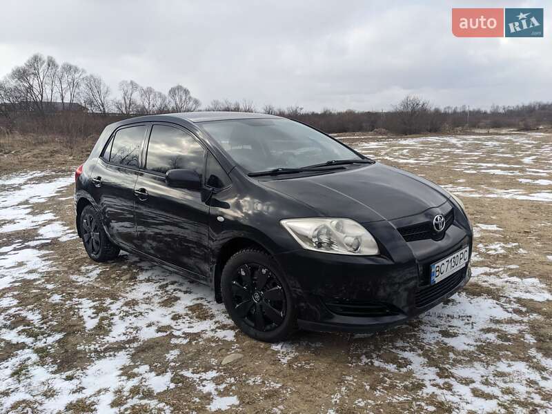 Хетчбек Toyota Auris 2007 в Львові