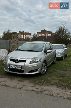 Хетчбек Toyota Auris 2007 в Луцьку