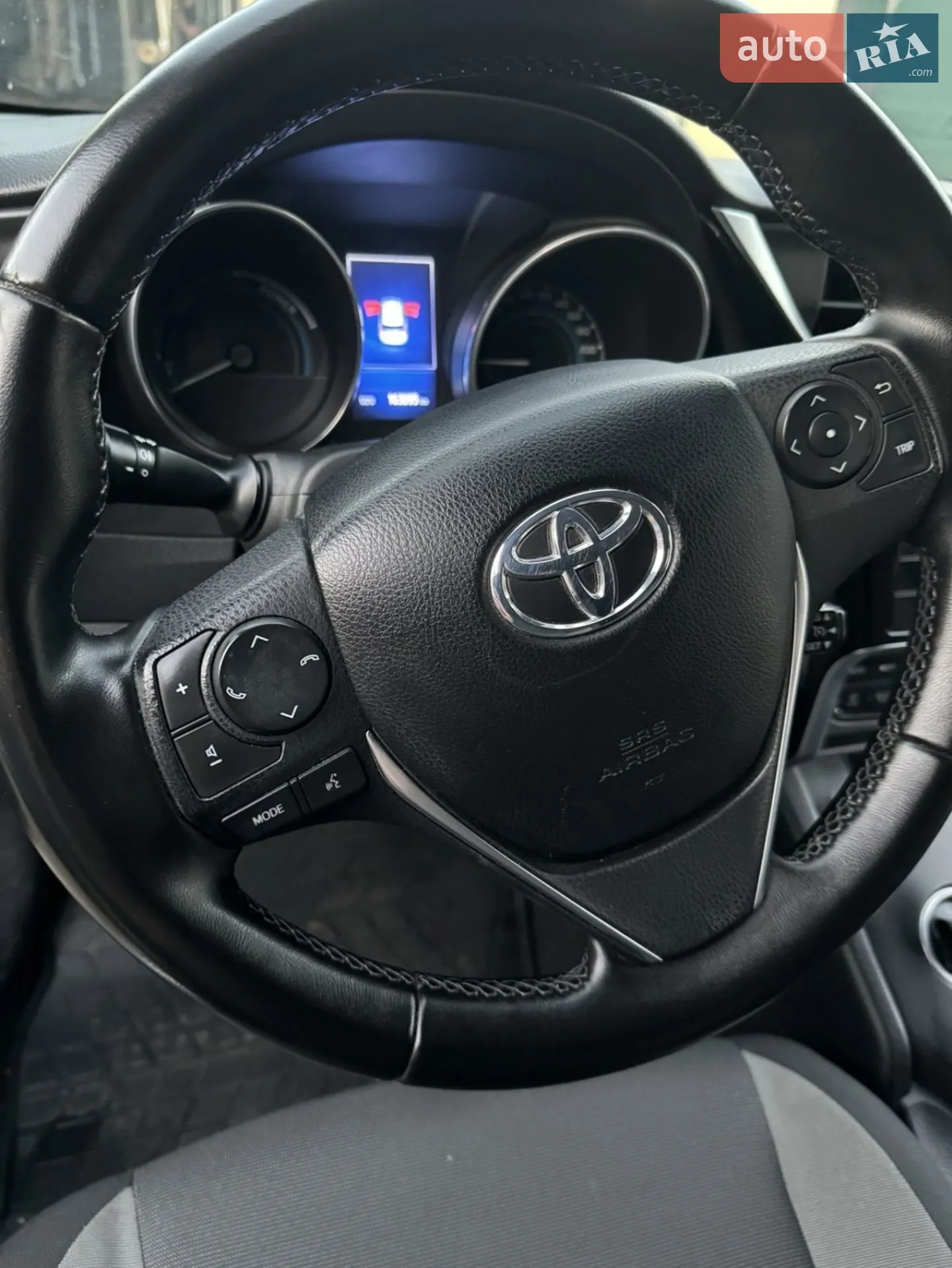 2015 Toyota Auris - мініатюра 26