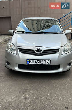 Хетчбек Toyota Auris 2012 в Одесі