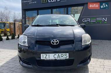 Хэтчбек Toyota Auris 2008 в 