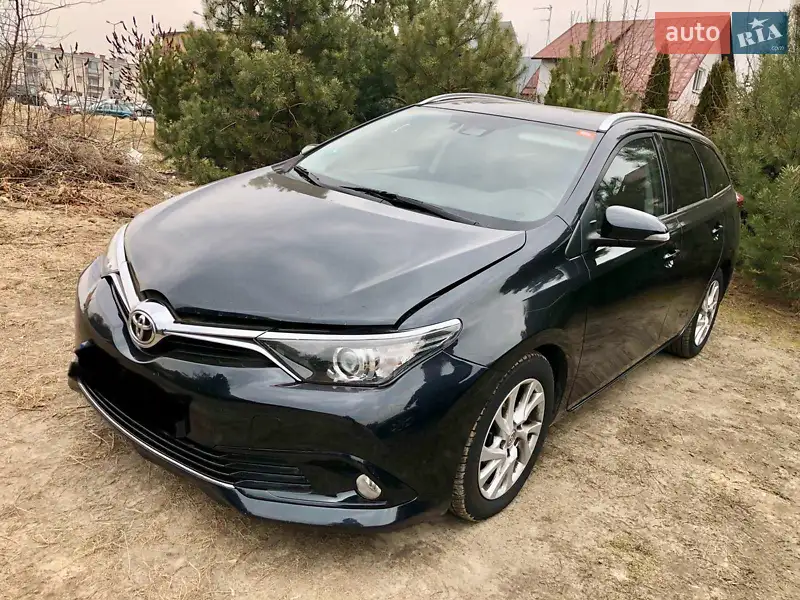 Toyota Auris 2017