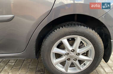 Хетчбек Toyota Auris 2008 в 